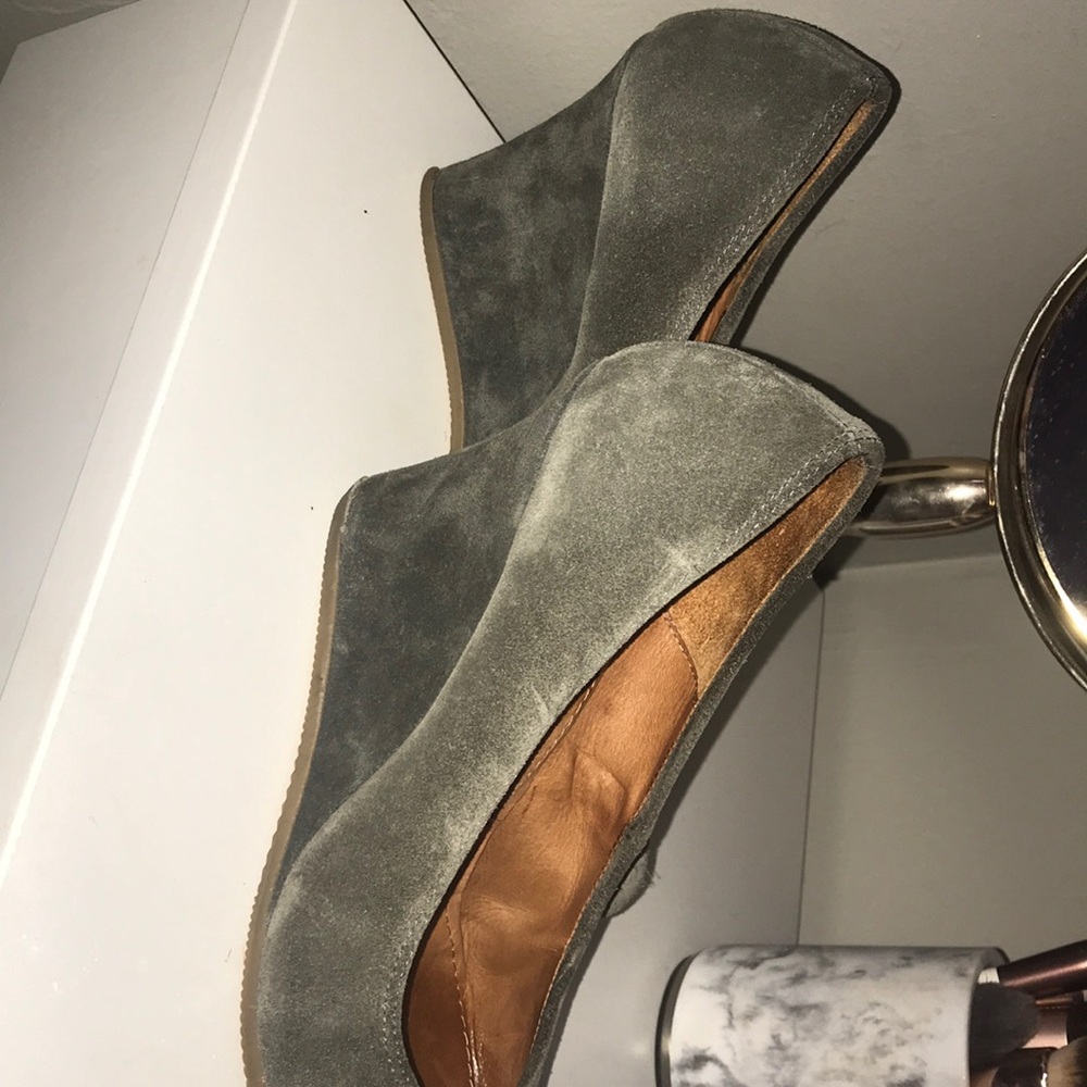 Lanvin Paris gray wedges